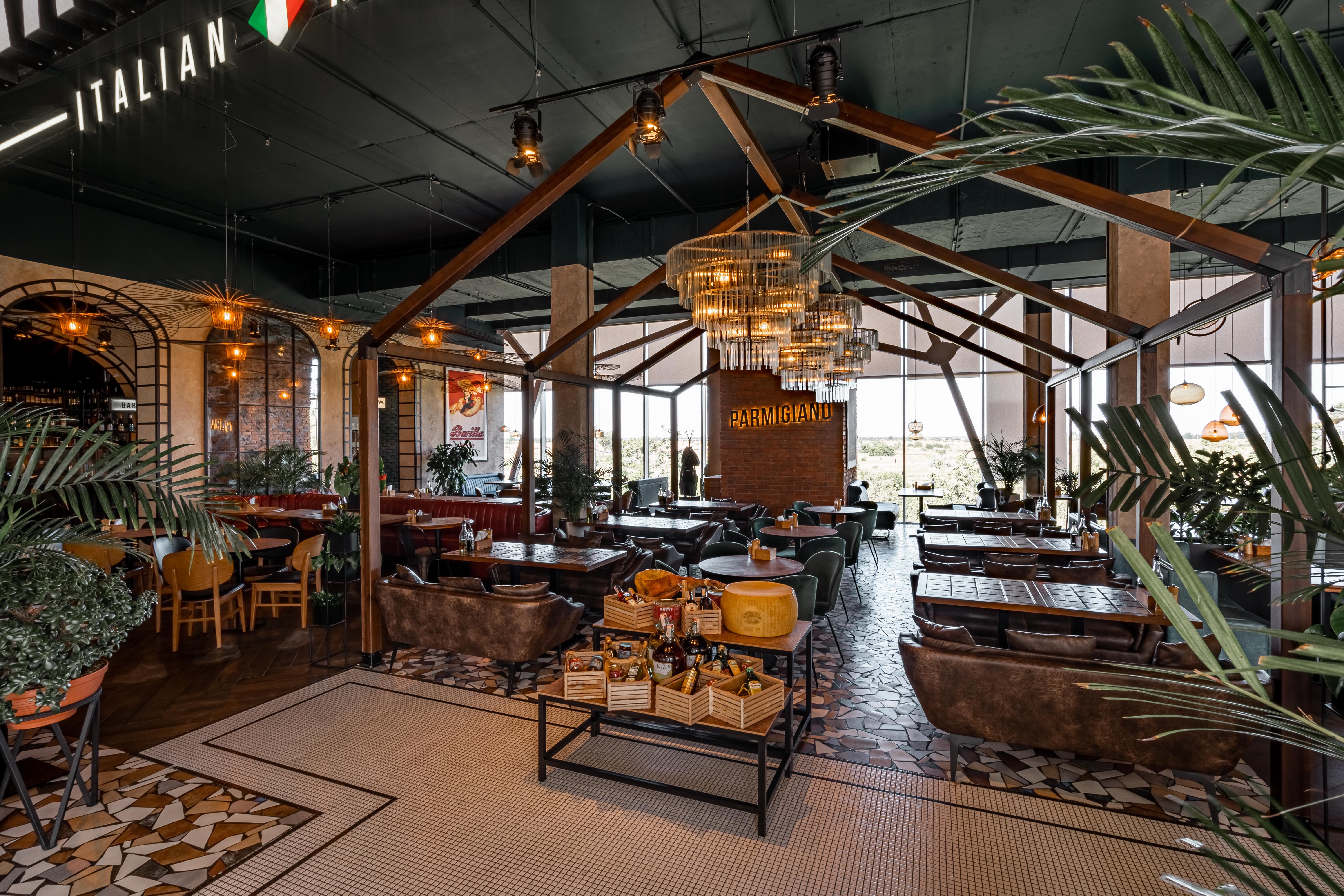 帕尔米贾尼诺餐厅丨乌克兰敖德萨-0