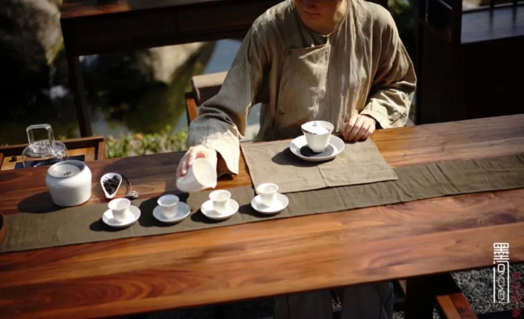 黑胡桃木的魅力 | 温润质感,自然气息-36