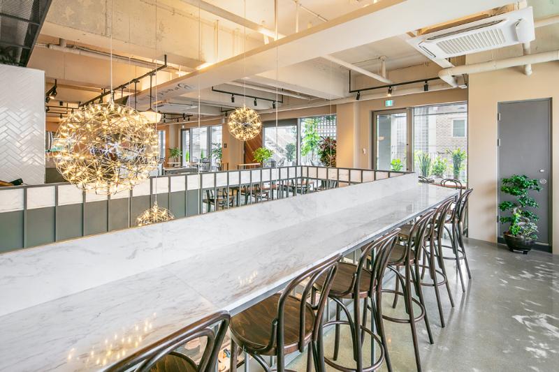 150 平高级定制咖啡厅，展现精致 white wood 魅力-18