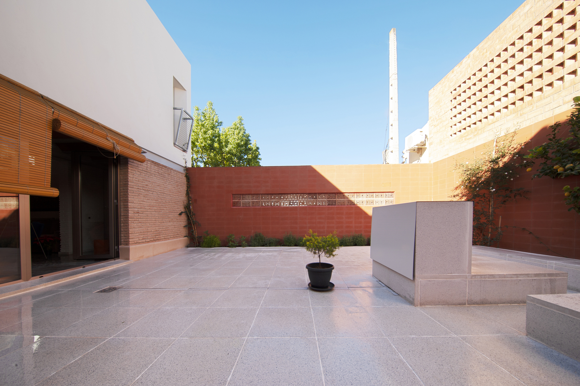 自由之家丨西班牙丨GRAO-48