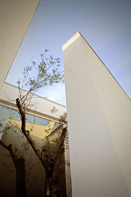 House SGLight by Grau.Zero | Dezeen-12