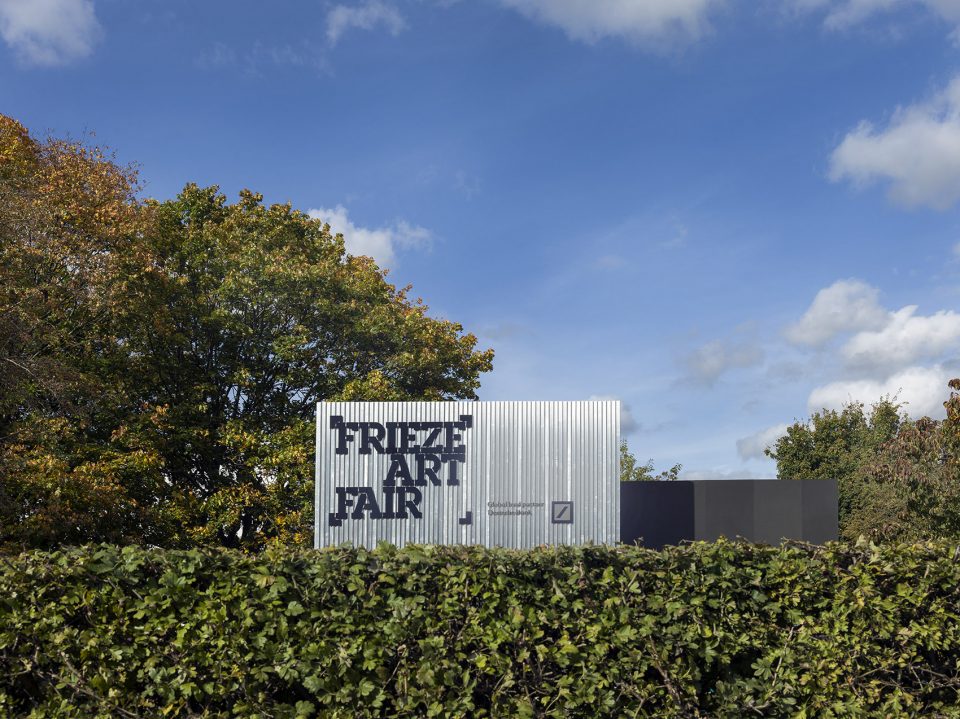 伦敦 Frieze 展会入口装置及餐厅设计-8