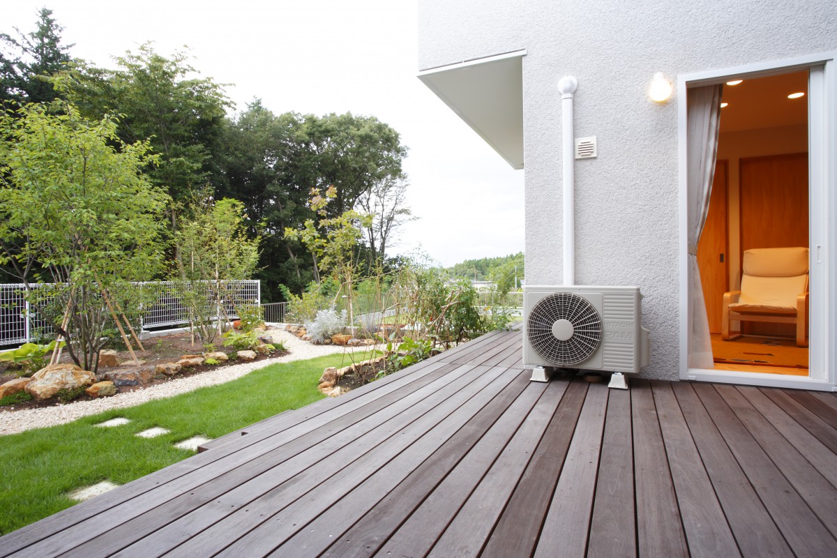 緑の借景が美しいガレージハウス丨（有）ヨシダクラフト,（有）枝川設計-29