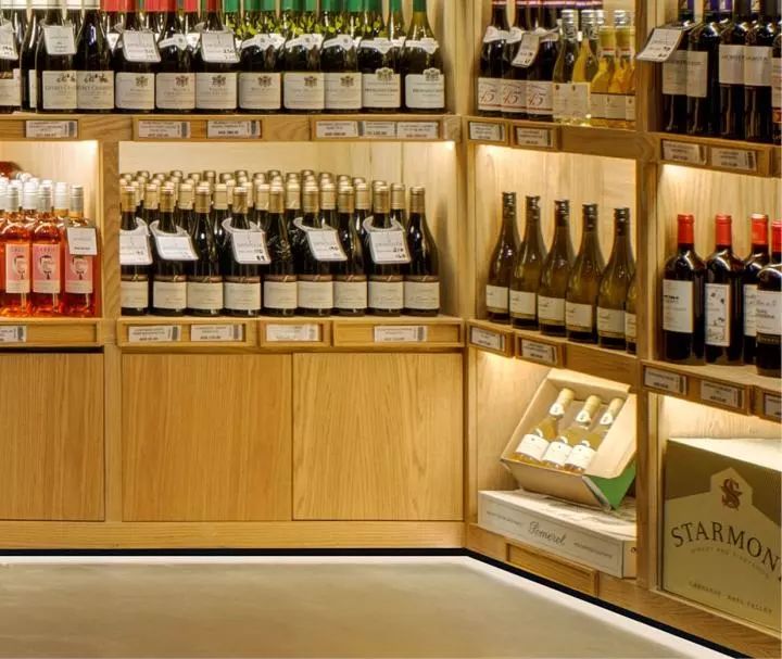 【127期】最新零售创意店铺设计-24