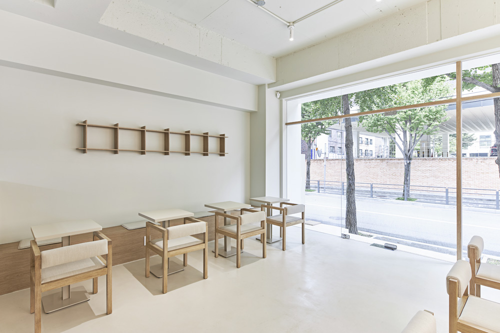 首尔 15 坪现代风格咖啡厅设计-8