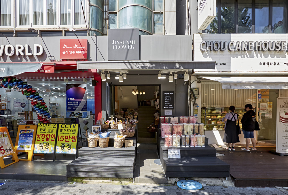 17 坪韩式风格白色木质调店铺设计-20