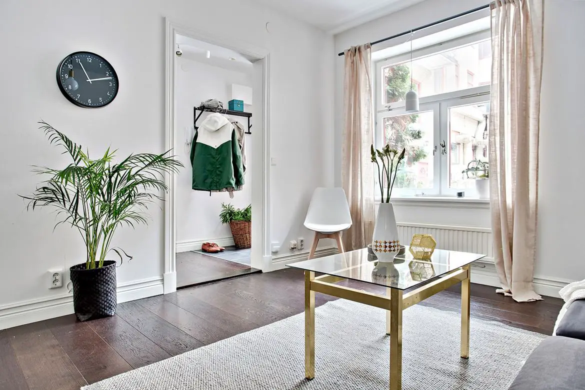 蜗牛式楼梯设计的 69 平米复式公寓-4