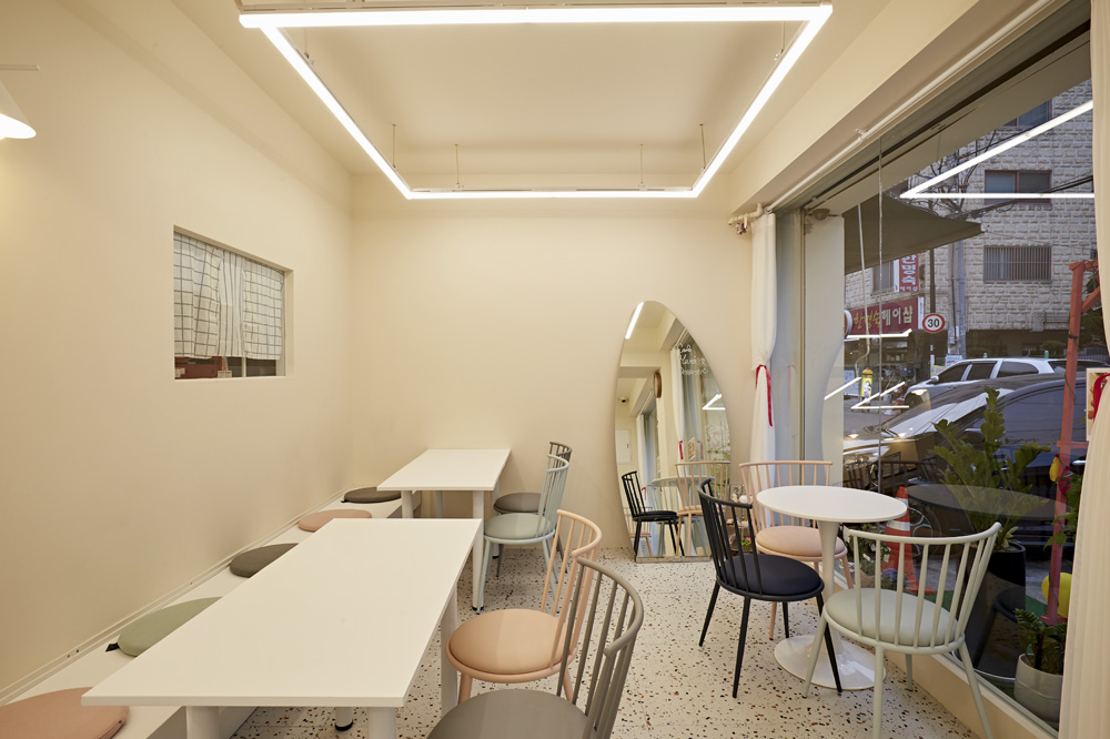 13 坪极简甜品店的精致设计-7