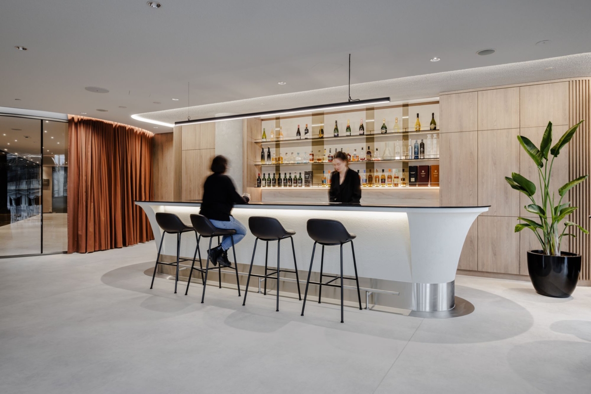 酩悦轩尼诗波兰办事处丨波兰华沙丨Colliers Define-15