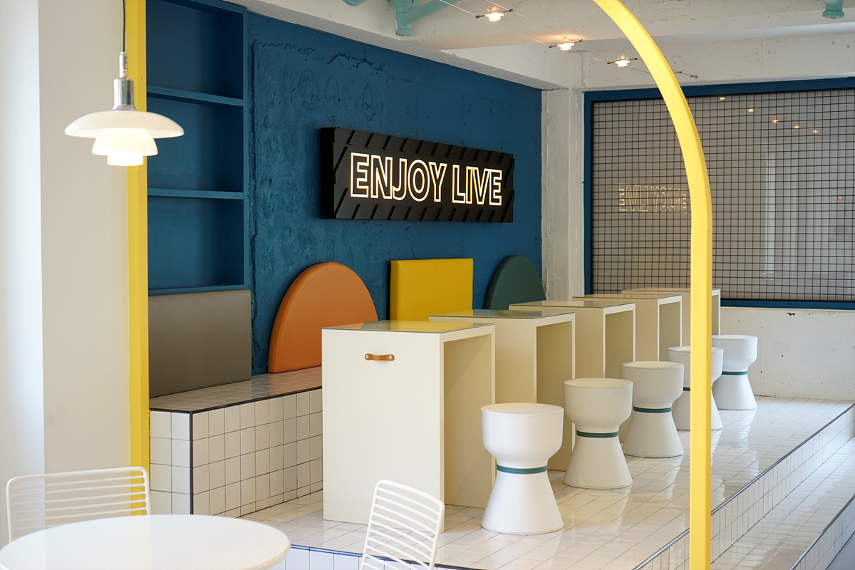 色彩斑斓的室内设计 | 45 平米的小户型如何打造出大空间感-6