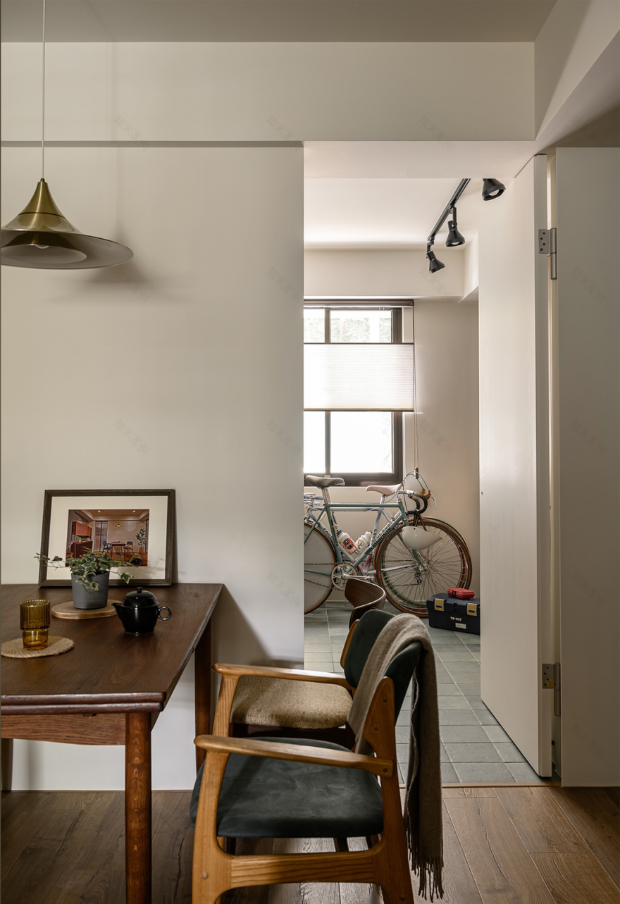 89㎡现代简约风餐厅改休闲区设计-1