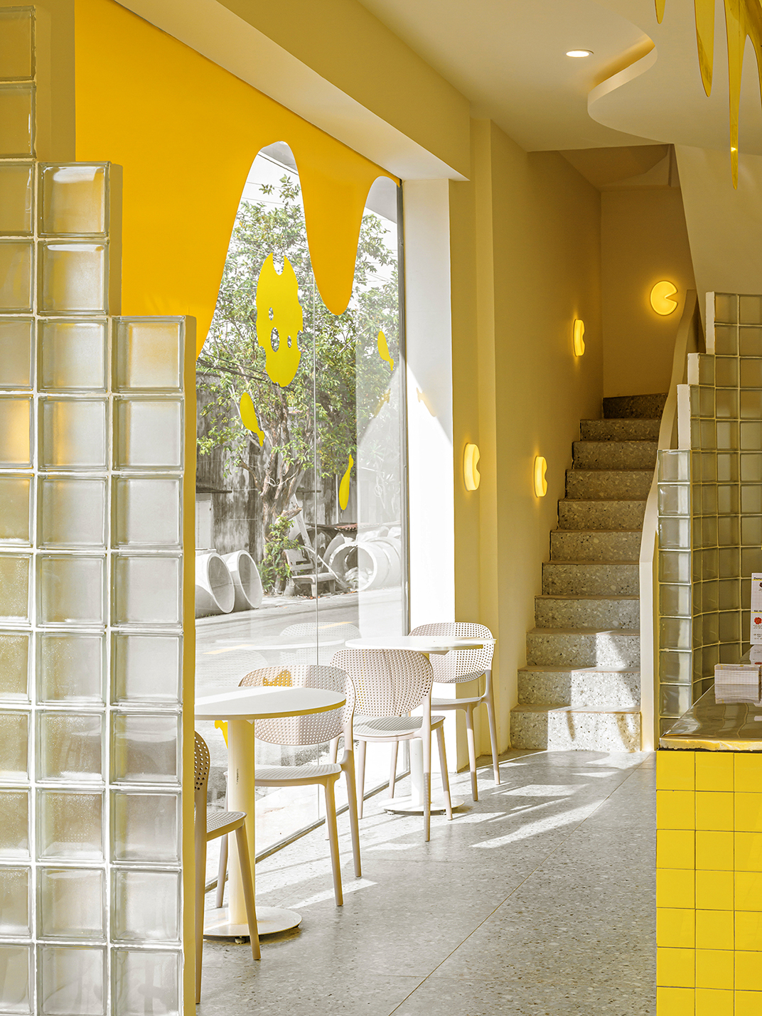 超可爱的餐厅灵感来自一层融化的奶酪 ，越南 | Designed by Ksoul Studio - 甜品店 - 餐厅LOGO-VI空间设计-全球餐饮研究所-5