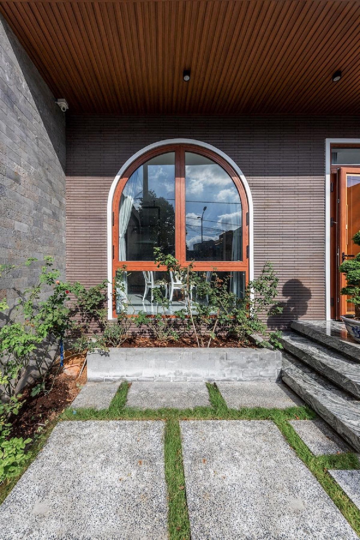 3become1 House · 绿色翻新的城市家园-29