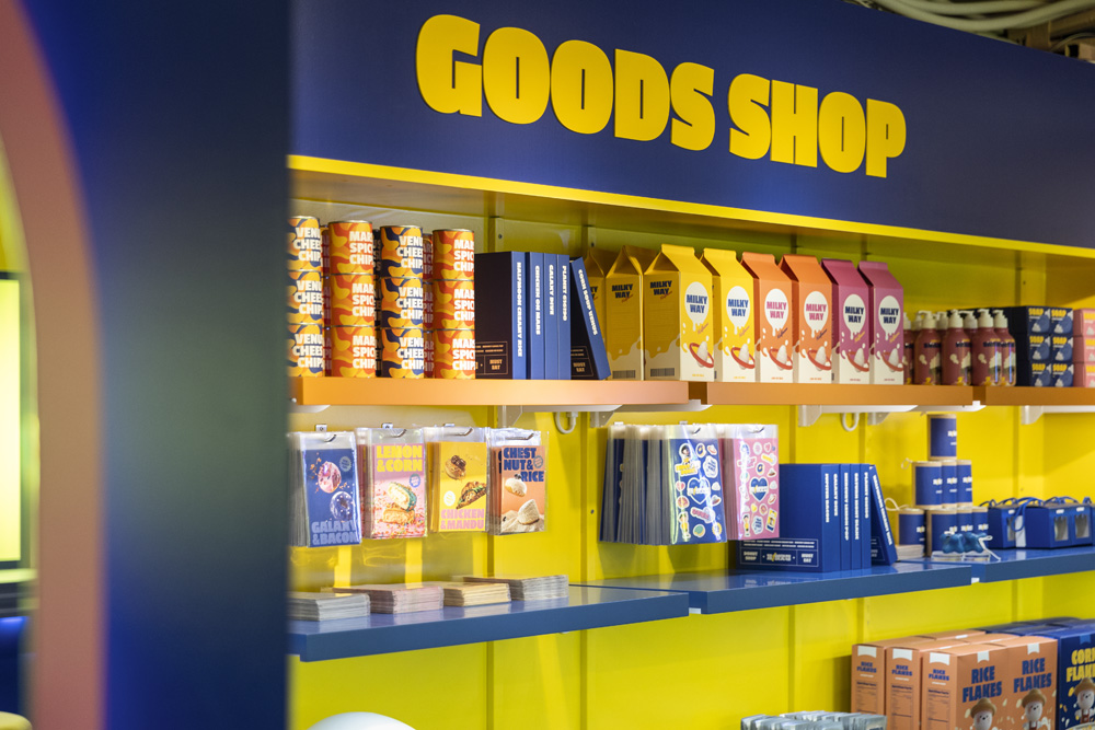 宇宙概念的 30 平米餐厅室内设计-13