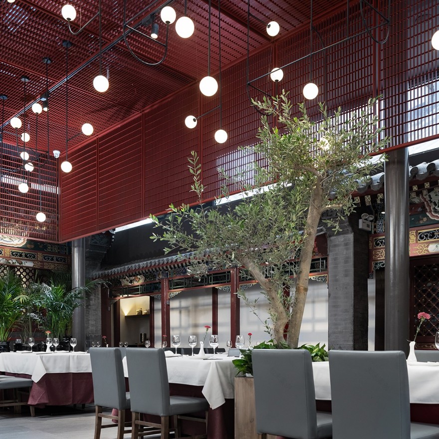 760㎡新中式北京簋街胡大饭馆 屋里门外设计-21