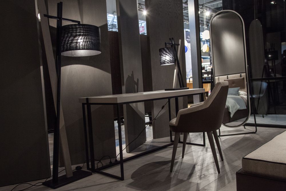 Office Desks That Suit Your Style, Whatever It May Be-6