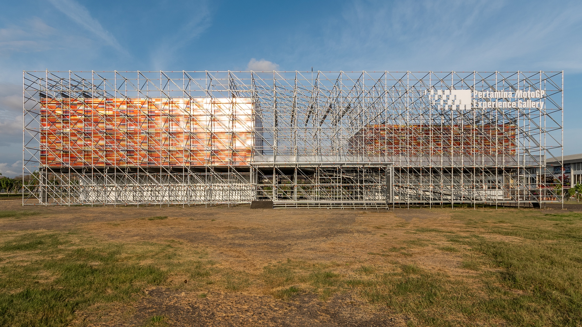 佩特敏纳摩托大奖赛电动体验画廊丨印度丨AT  LARS-38