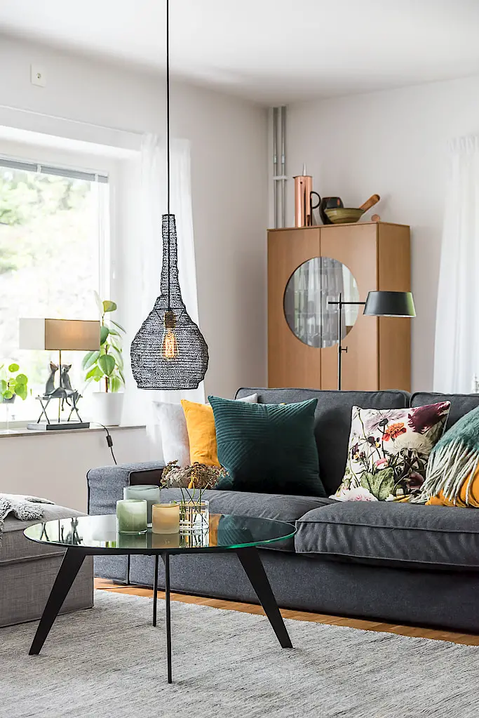 瑞典 81 平米公寓的半开放式厨房设计-3