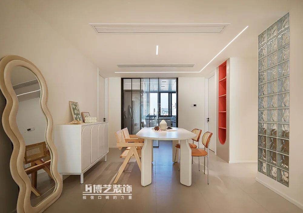 奶油风河畔名邸,春日浪漫居家空间丨博艺装饰-23