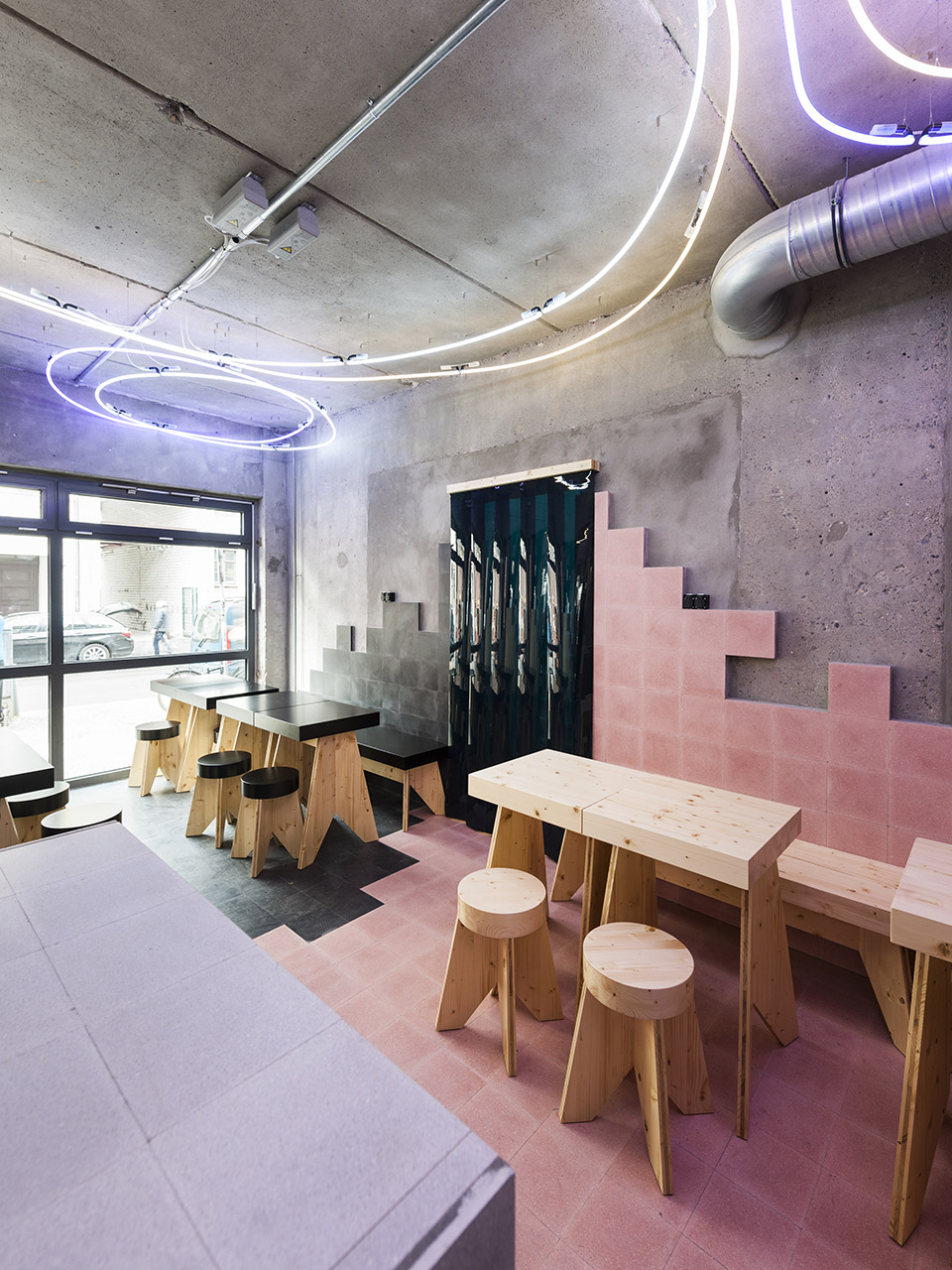 柏林街头的美式风情 & Beets and Roots餐厅 / GONZALEZ & HAASE / AAS-31