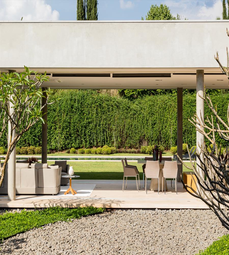 巴西 Quinta da Baroneza 住宅 | 现代建筑与自然景观的完美融合-7