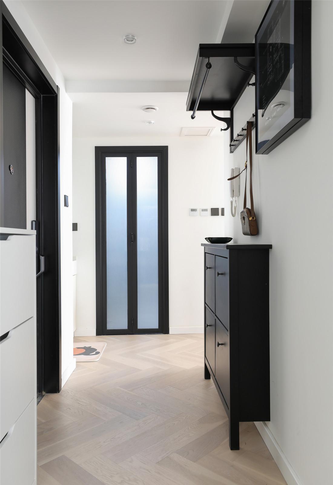 静谧黑,复古橙,藏着迷人旧时光-0