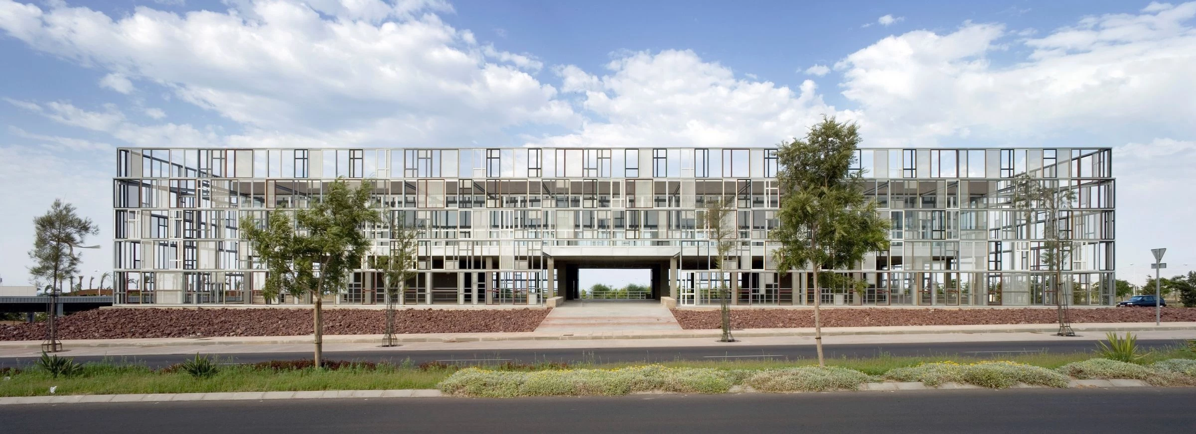 西班牙“数字城市”办公建筑-11