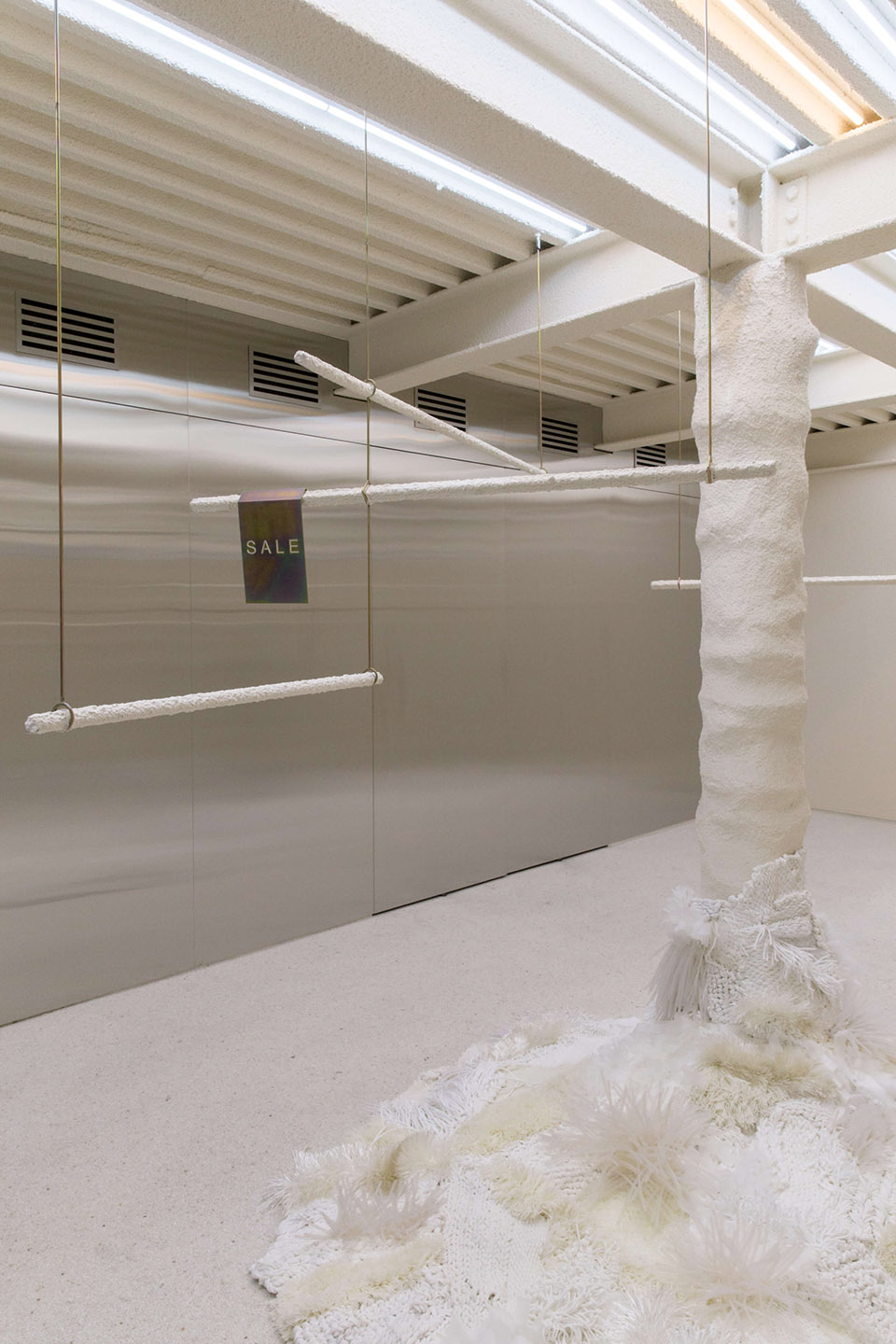 Andersson Bell旗舰店,首尔 / Creative Studio Unravel-55