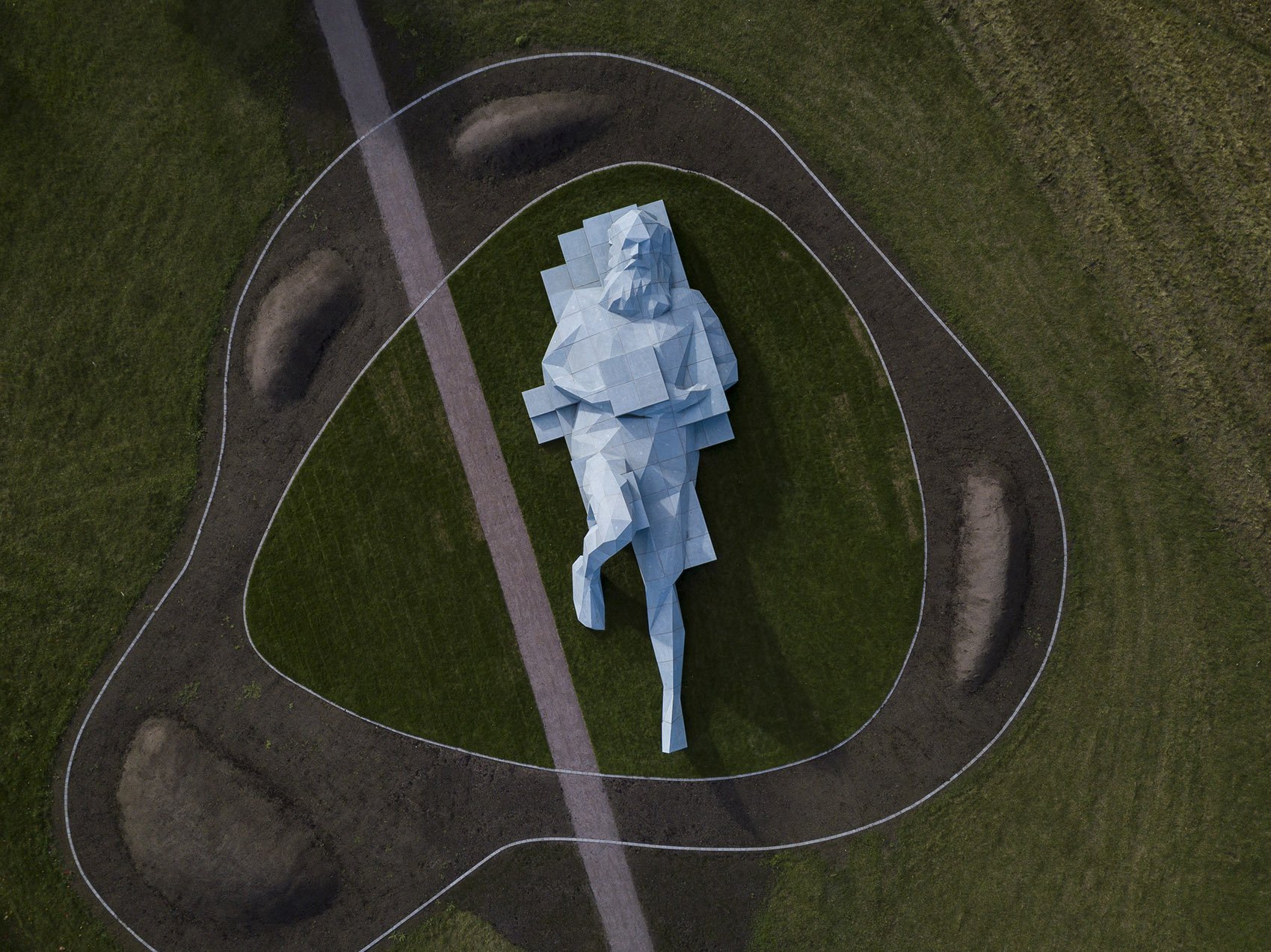 瑞典 Vårbergs 巨人雕塑丨瑞典斯德哥尔摩丨Xavier Veilhan-10