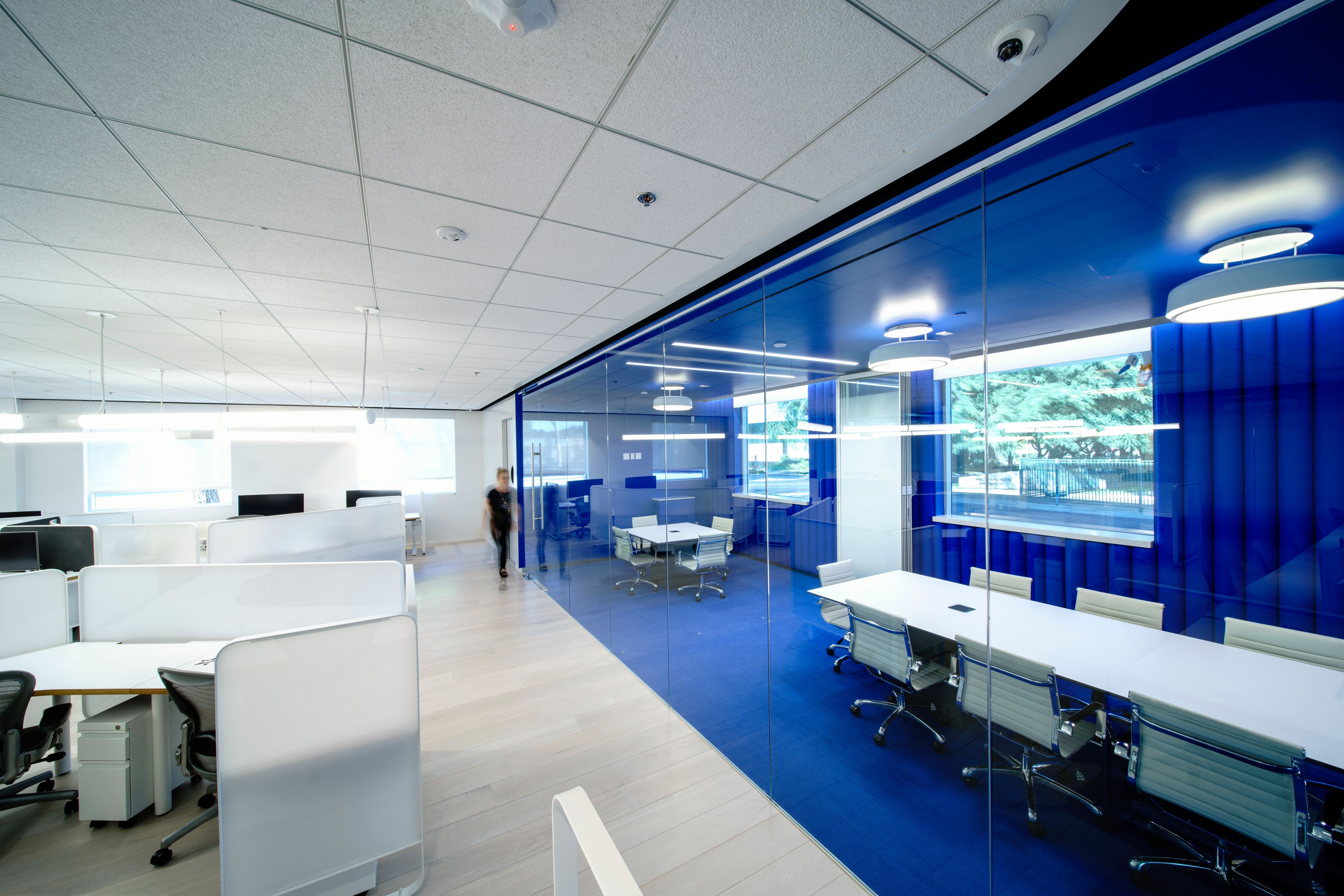 DocMagic · RA·DA 办公室 · 科技企业的功能性与美学设计-17