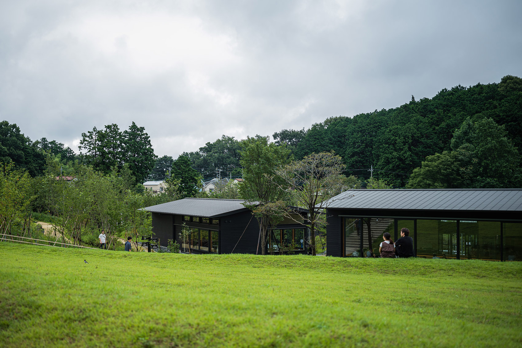 町田药师池公园“四季彩之森”游客中心丨日本-12