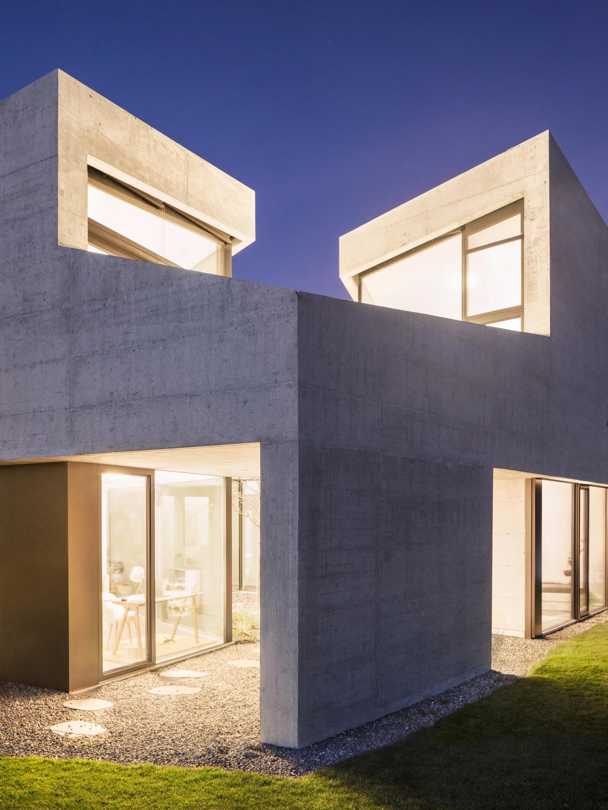 瑞士 Grimisuat 雕塑式住宅-22