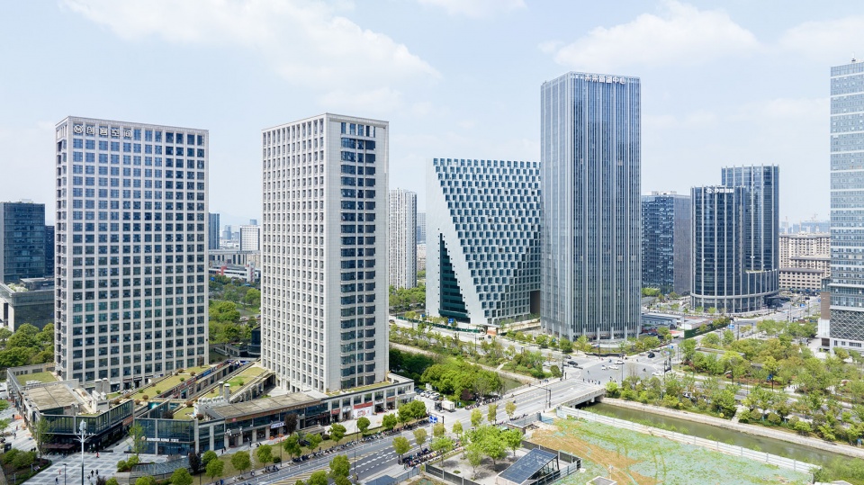 杭州未来科技城新湖中心· 光棱丨中国杭州丨OMA-8