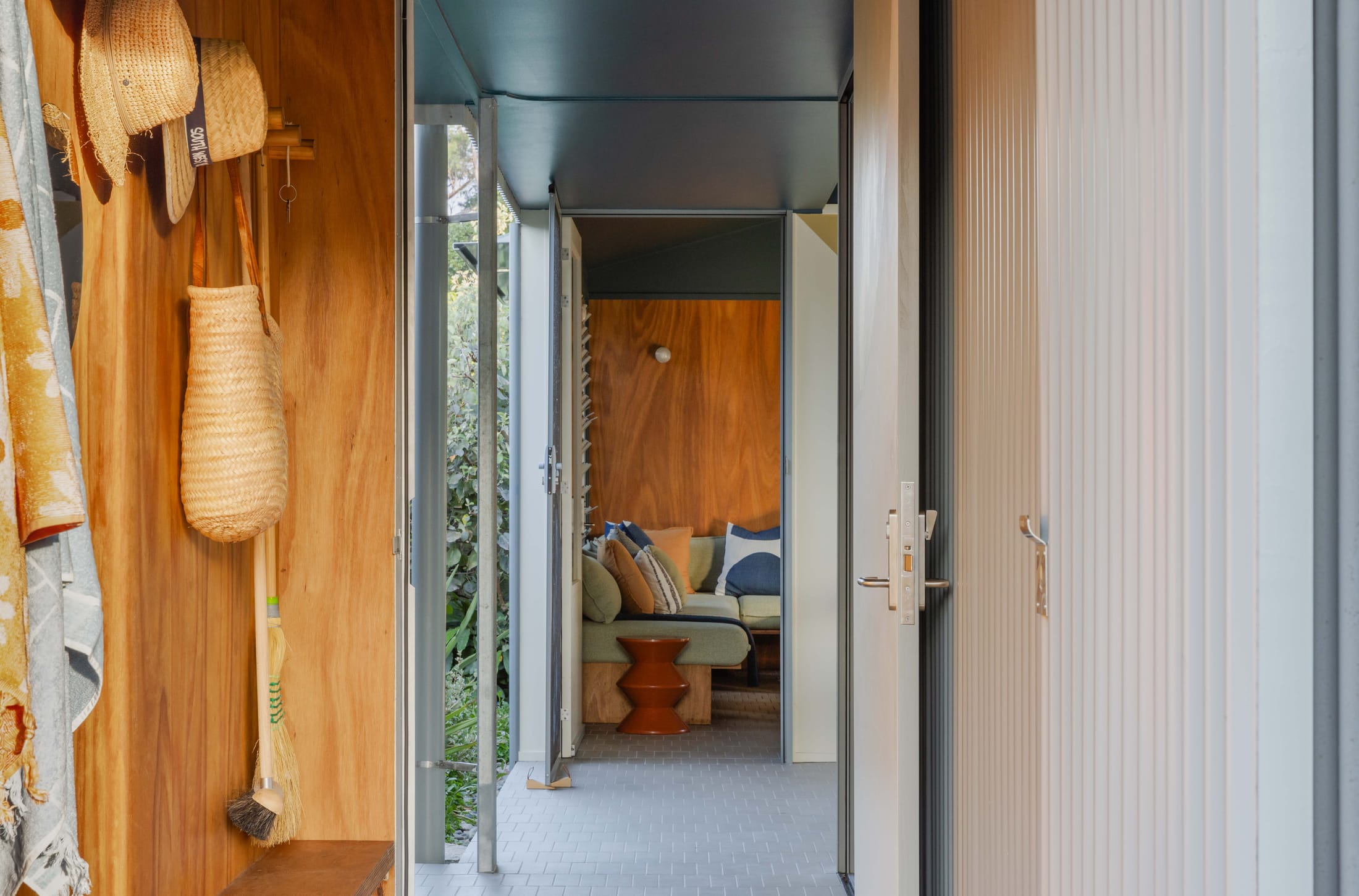 格雷博·

说明：由于Greybo可能是人名、品牌名等专有名词，这里按音译处理若有具体背景信息，可进一步优化翻译 丨澳大利亚新南威尔士丨Welsh + Major-25