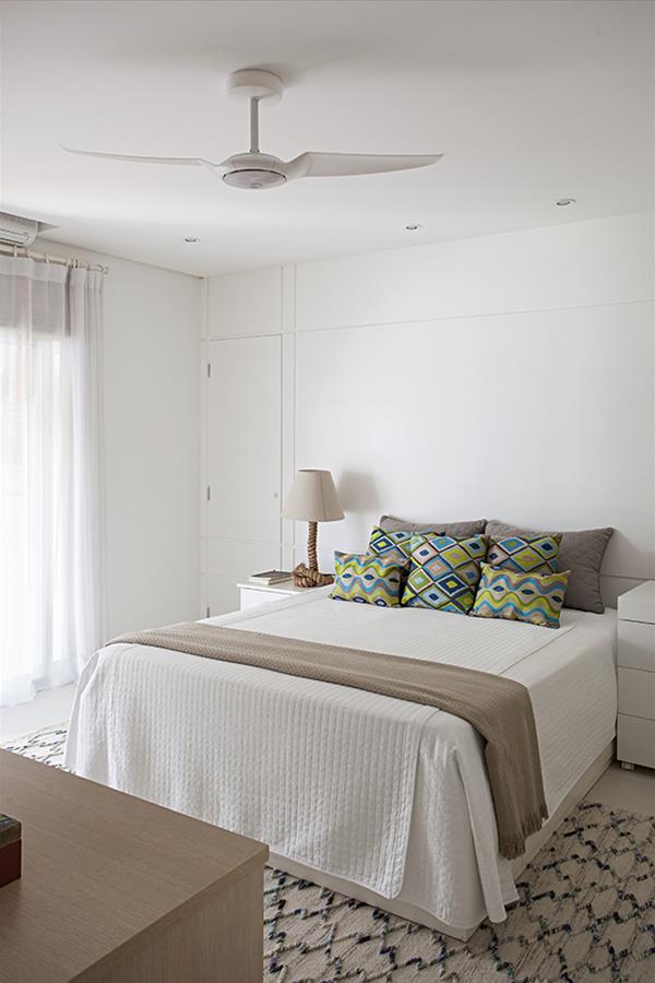 巴西圣洛伦索海岸公寓 | 木质魅力的现代住宅设计-10