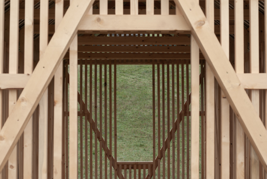 Slanted House / Paradigma Ariadné-13