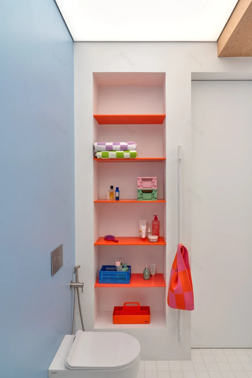 100平米公寓室内色彩设计丨俄罗斯莫斯科丨.dpt跨学科建筑与设计工作室-20