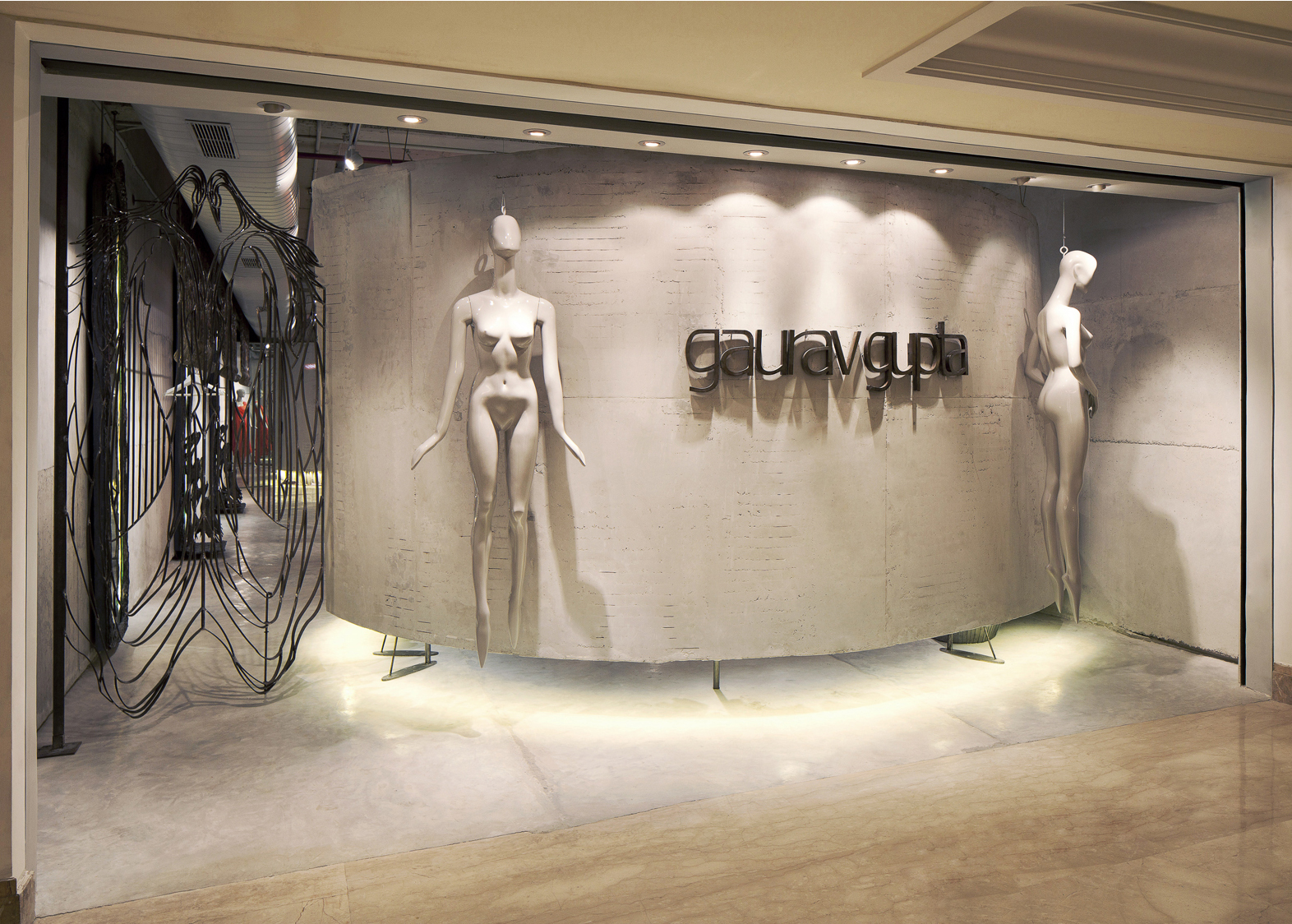 Gupta 的黑白雕塑空间-9