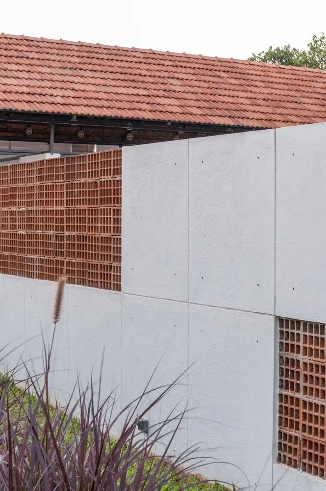 印度乡村医生的周末度假屋设计丨勾勾手设计网-23