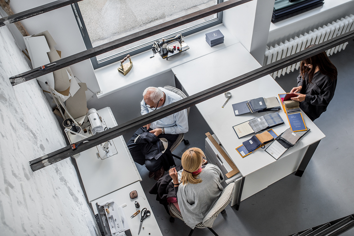 波兰手工男装店 Poszetka 室内设计-12