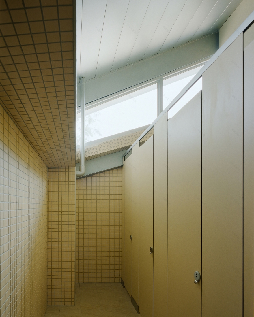 Hilltop House / Office Archipel-32