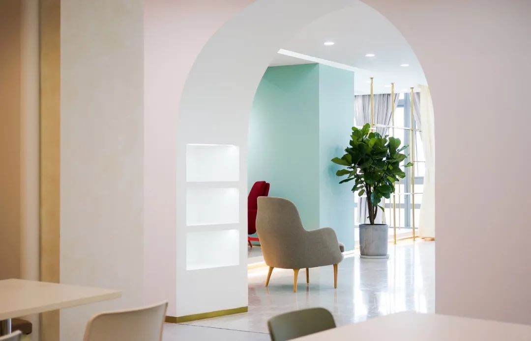 如涵文化办公室 | 电商网红孵化的现代空间-22