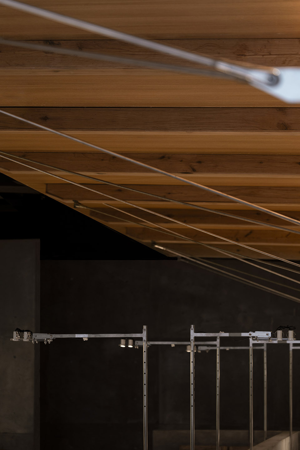 潮很鲜餐厅丨中国武汉丨本样设计-41