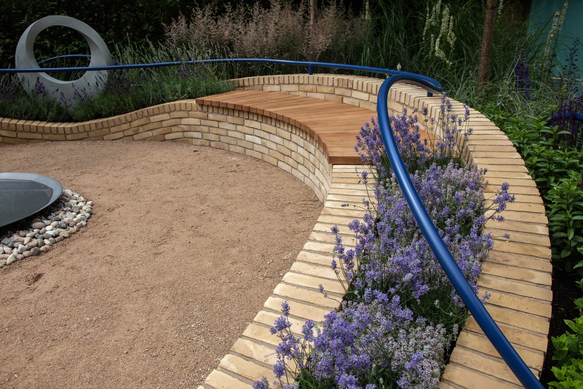 How Garden Benches Can Help You Get The Most Out Of Your Landscape-15