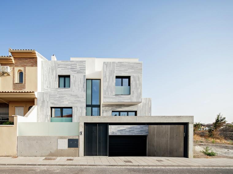 西班牙 A&N 别墅 | 空间与光的游戏-7