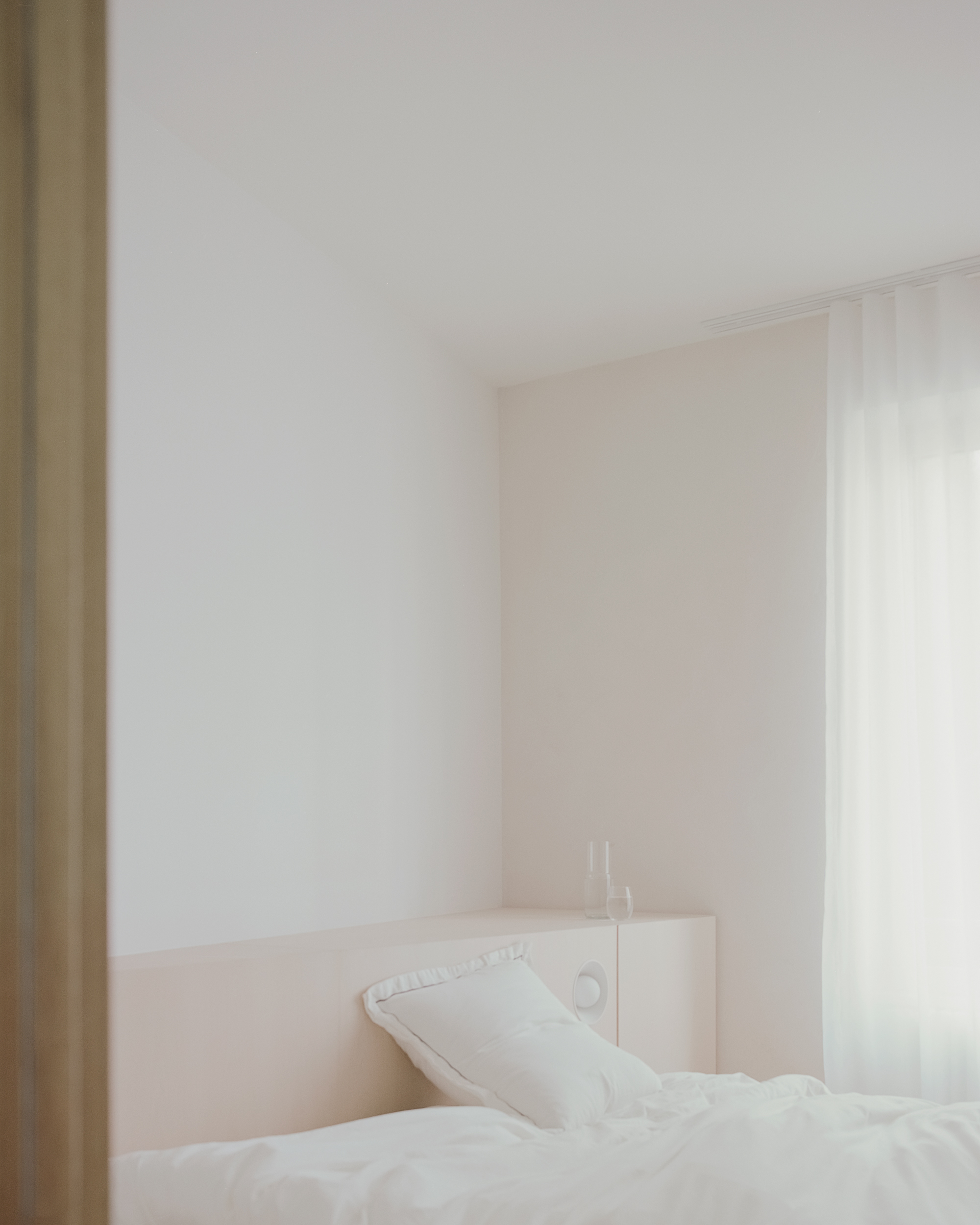 House for a Family in Strasbourg / nara.-36