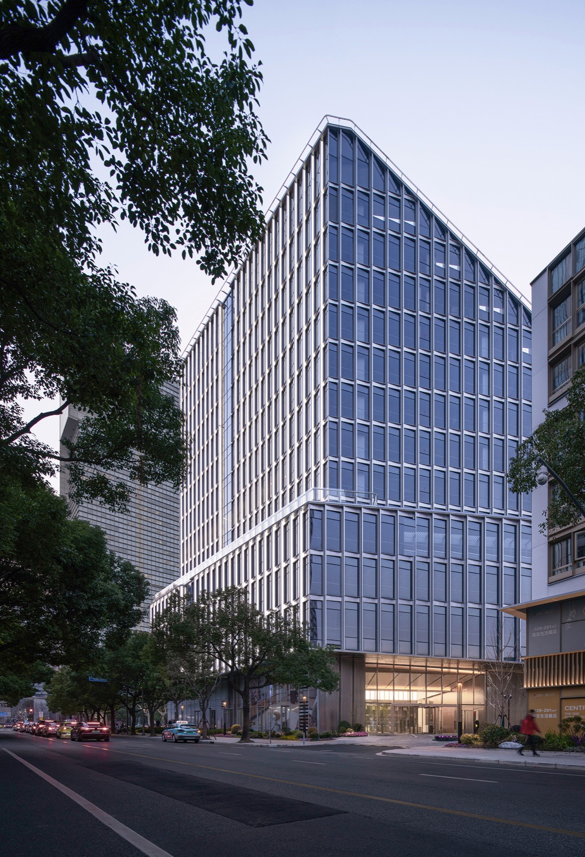 陆家嘴世纪大道越凌大厦丨中国上海丨上海天华建筑设计有限公司-30