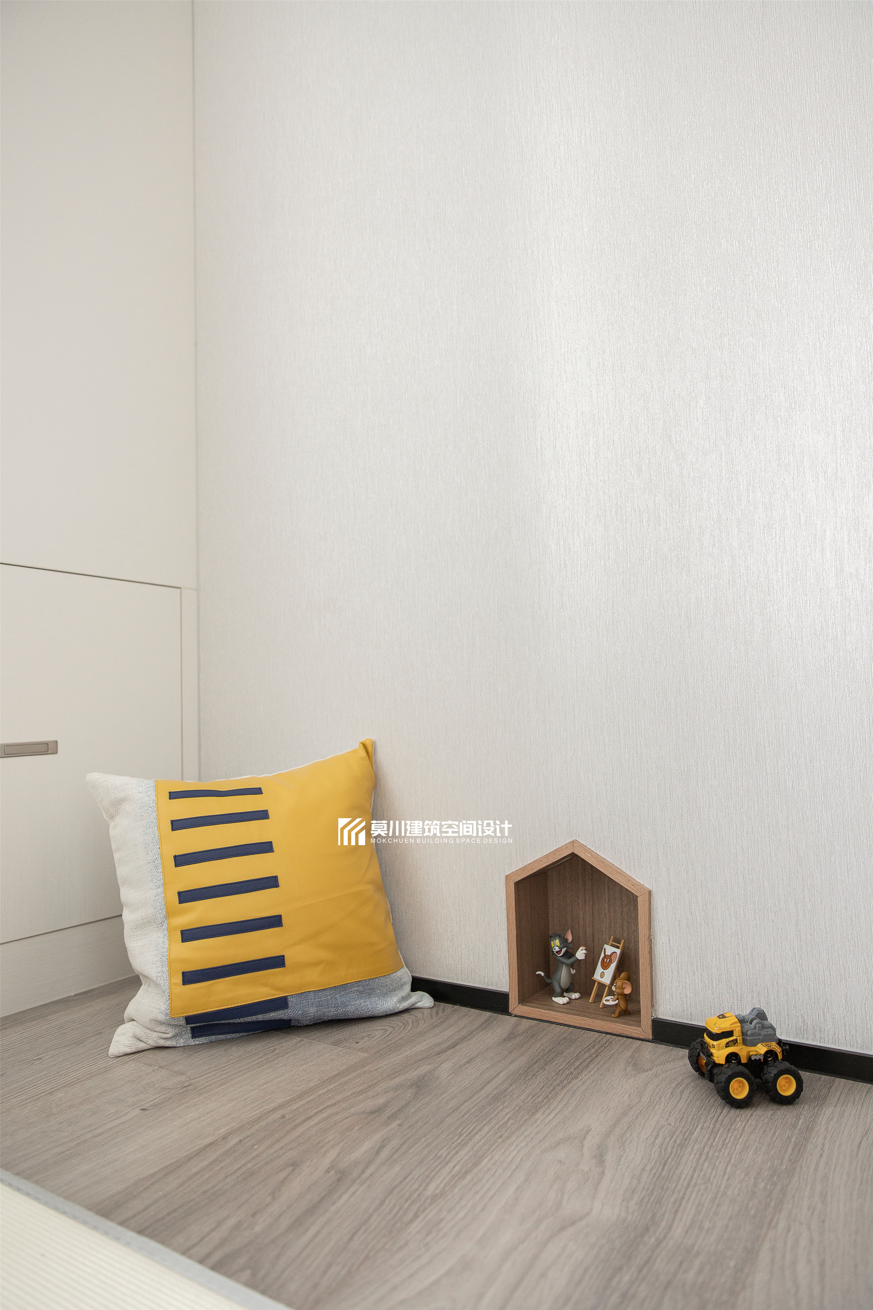 香山美墅现代温馨家居设计丨莫川-11