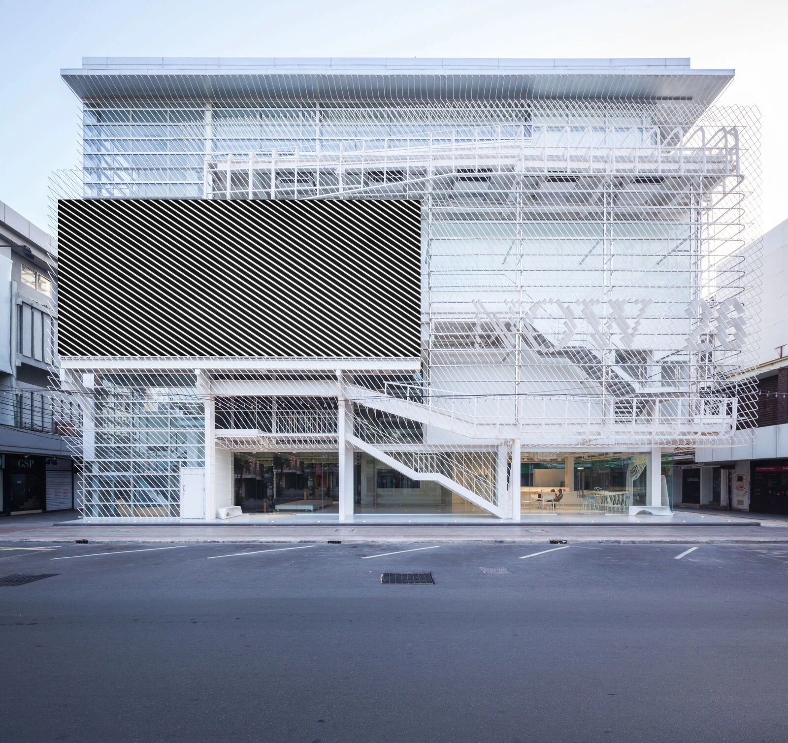 曼谷电视台生产工作室与办公室翻新-16