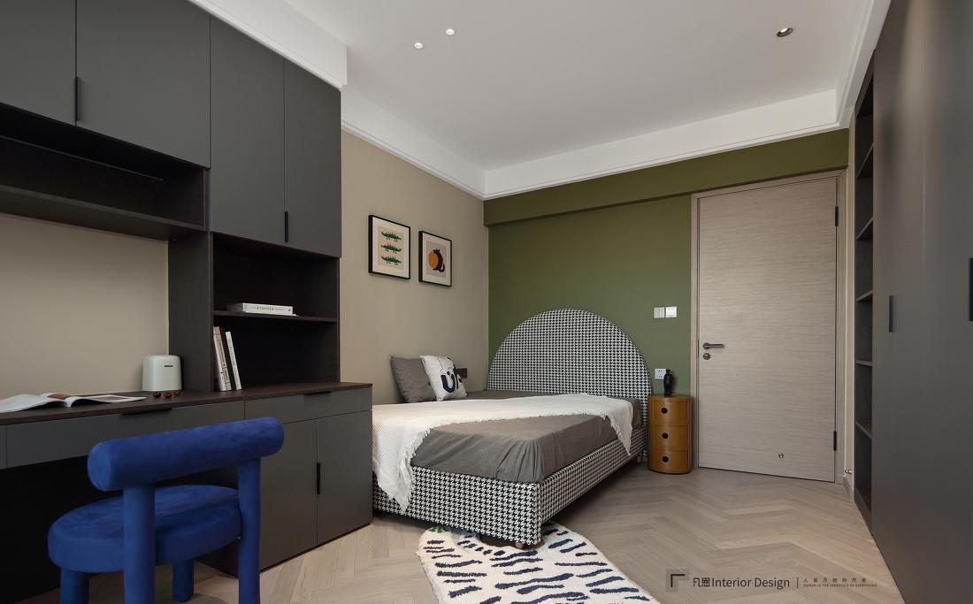 深咖灰调的普拉提会所-29